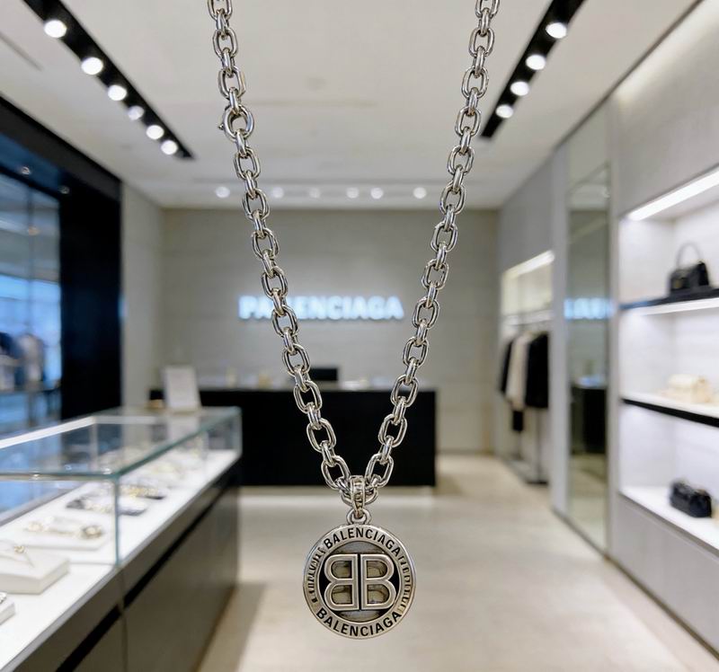 Balenciaga Necklace 06yxs23